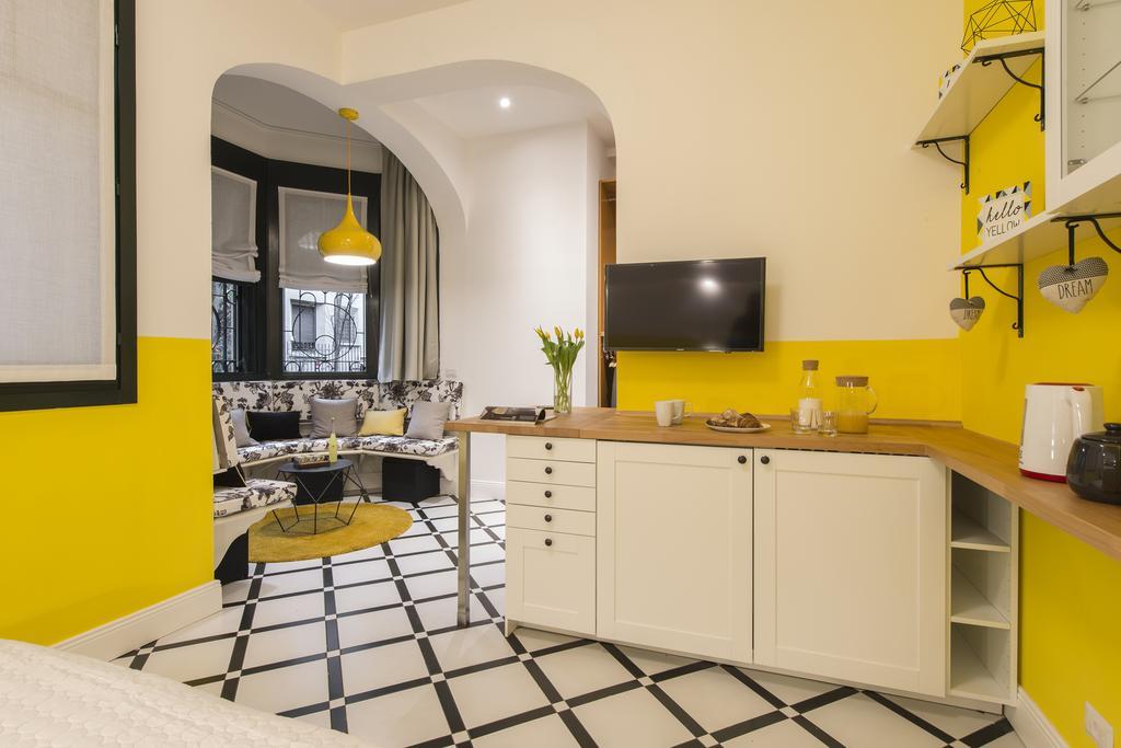Suite Home Milano Fiera Екстериор снимка