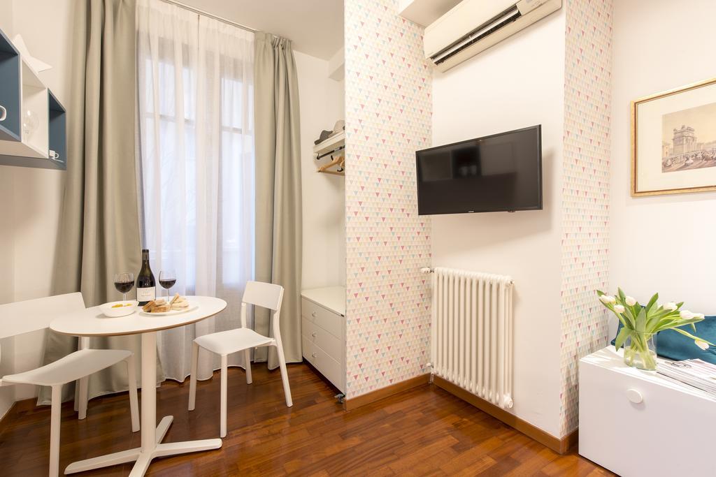 Suite Home Milano Fiera Екстериор снимка