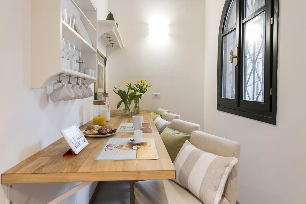 Suite Home Milano Fiera Екстериор снимка