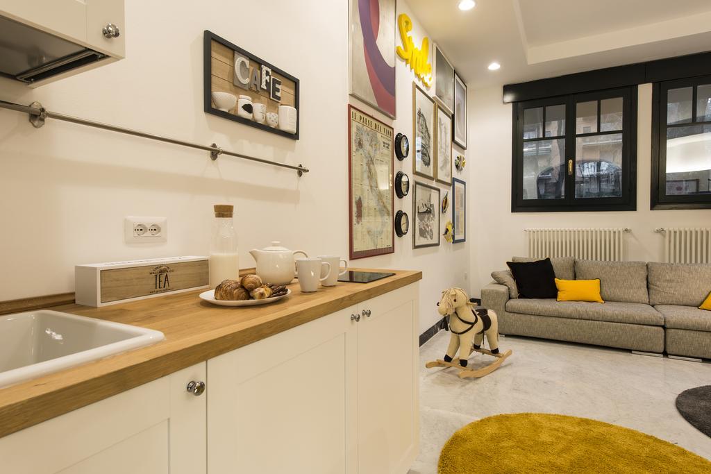 Suite Home Milano Fiera Екстериор снимка